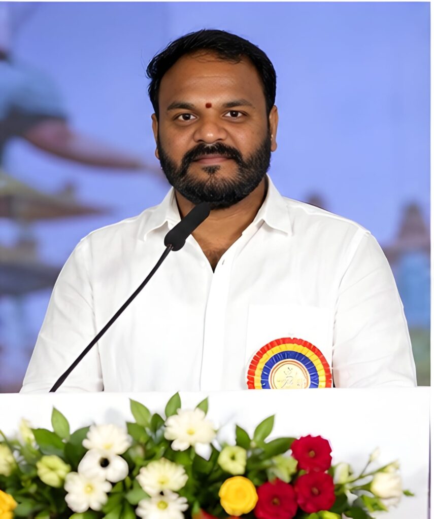 Geedi Charanjith Goud biography political journey leadership and social service